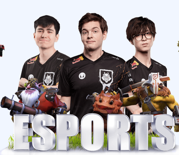 我就是冠军！RMC：塞内加尔中场盖耶手持奖杯和球迷互动了10分钟